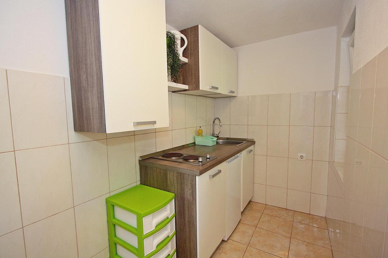 Apartment Zorica Supetar Exterior photo