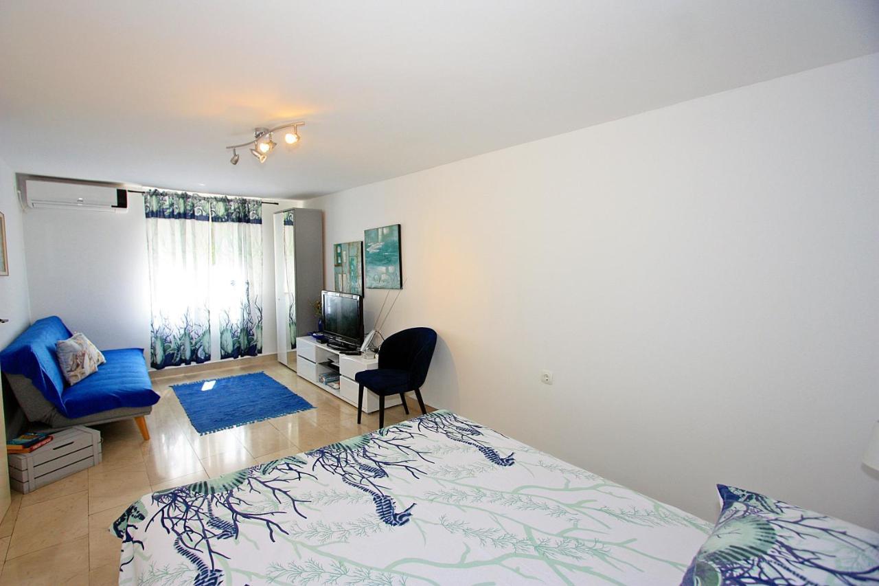 Apartment Zorica Supetar Exterior photo